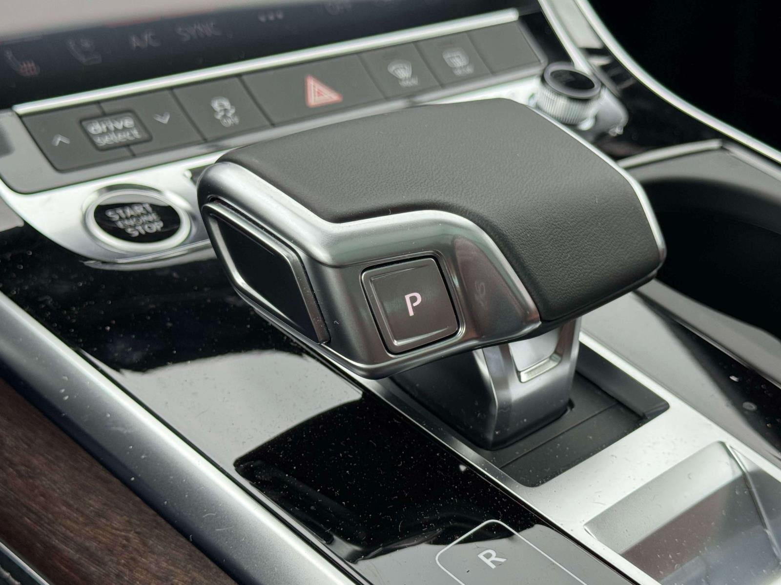 2026 Audi Q7 45 Premium Plus