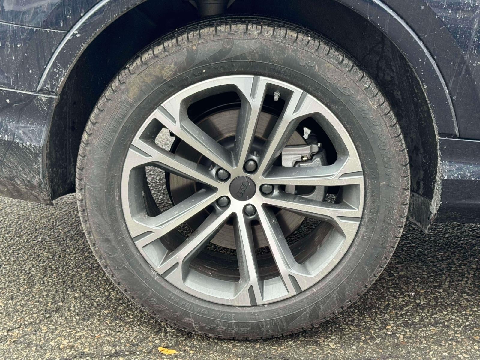 2026 Audi Q7 45 Premium Plus