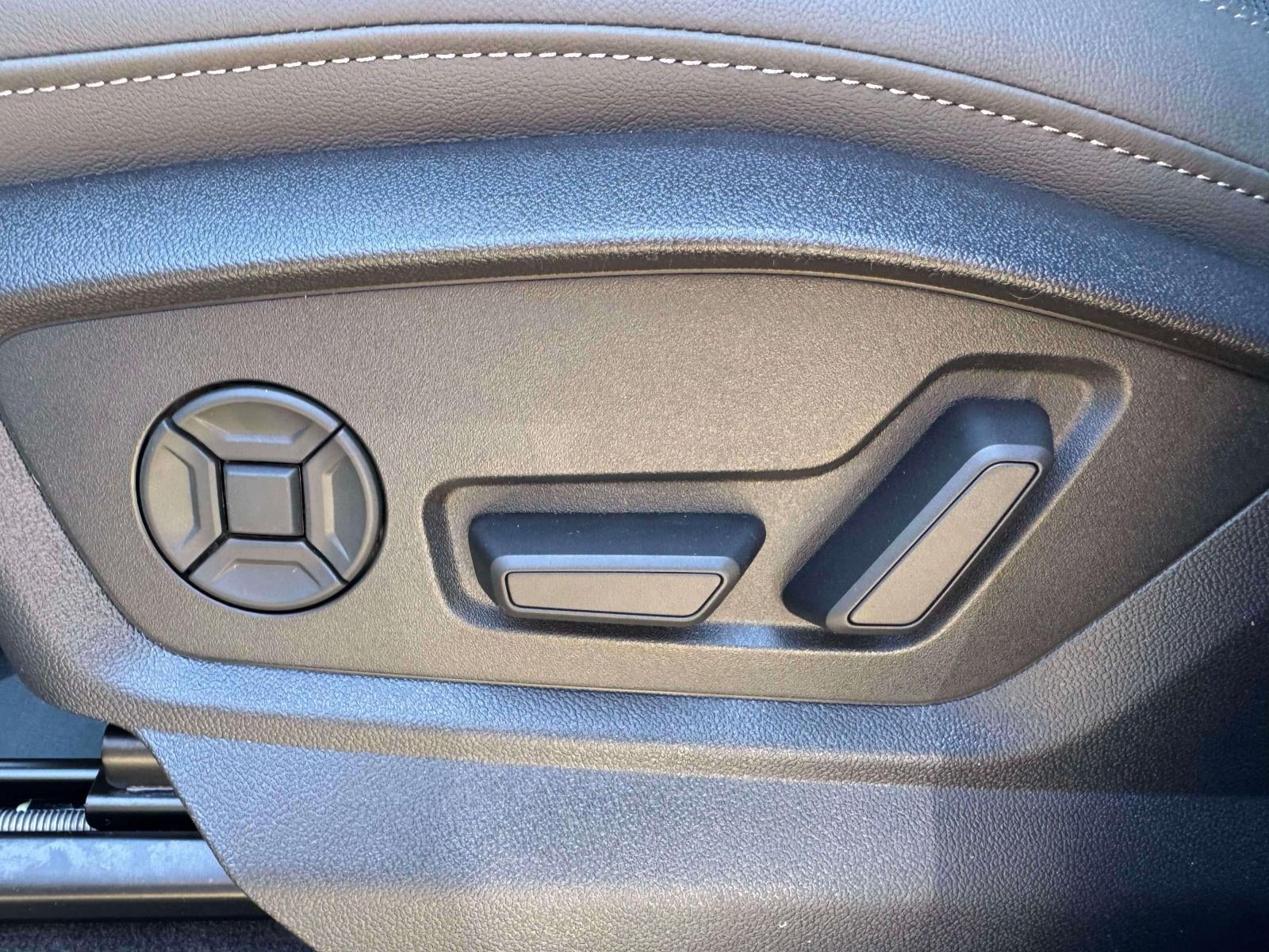 2026 Audi Q7 45 Premium Plus