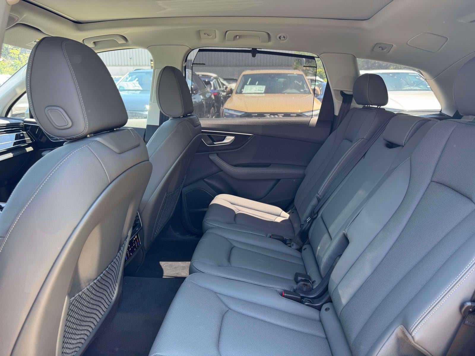 2026 Audi Q7 45 Premium Plus