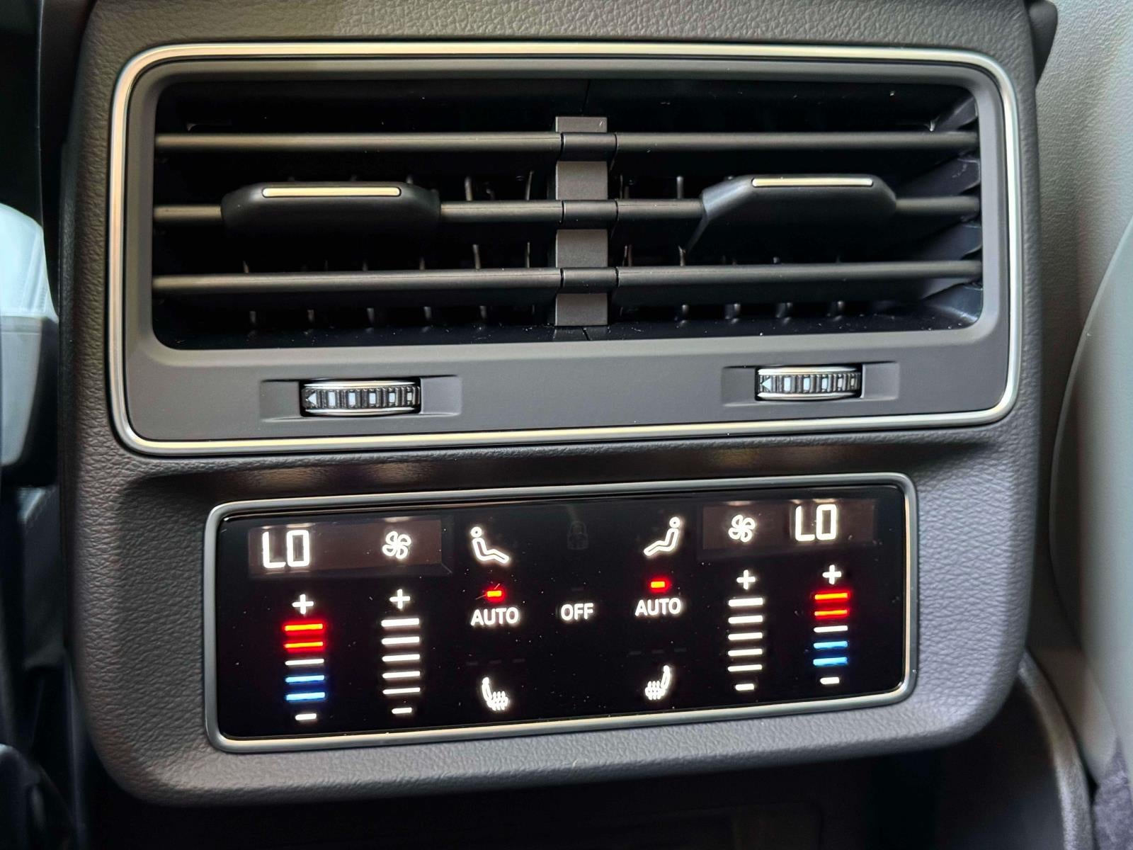 2026 Audi Q7 45 Premium Plus