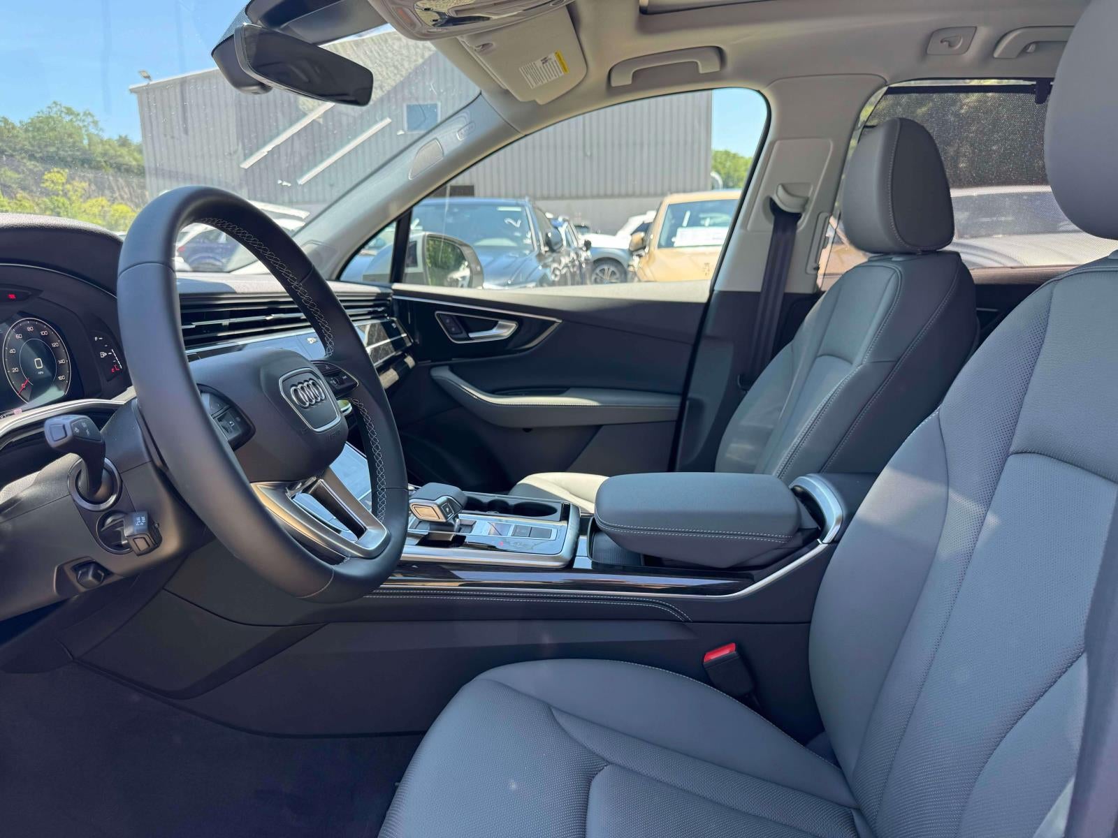 2026 Audi Q7 45 Premium Plus