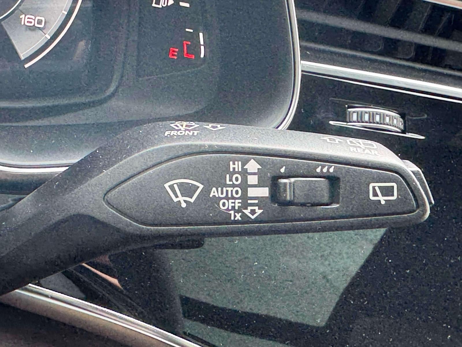 2026 Audi Q7 45 Premium Plus