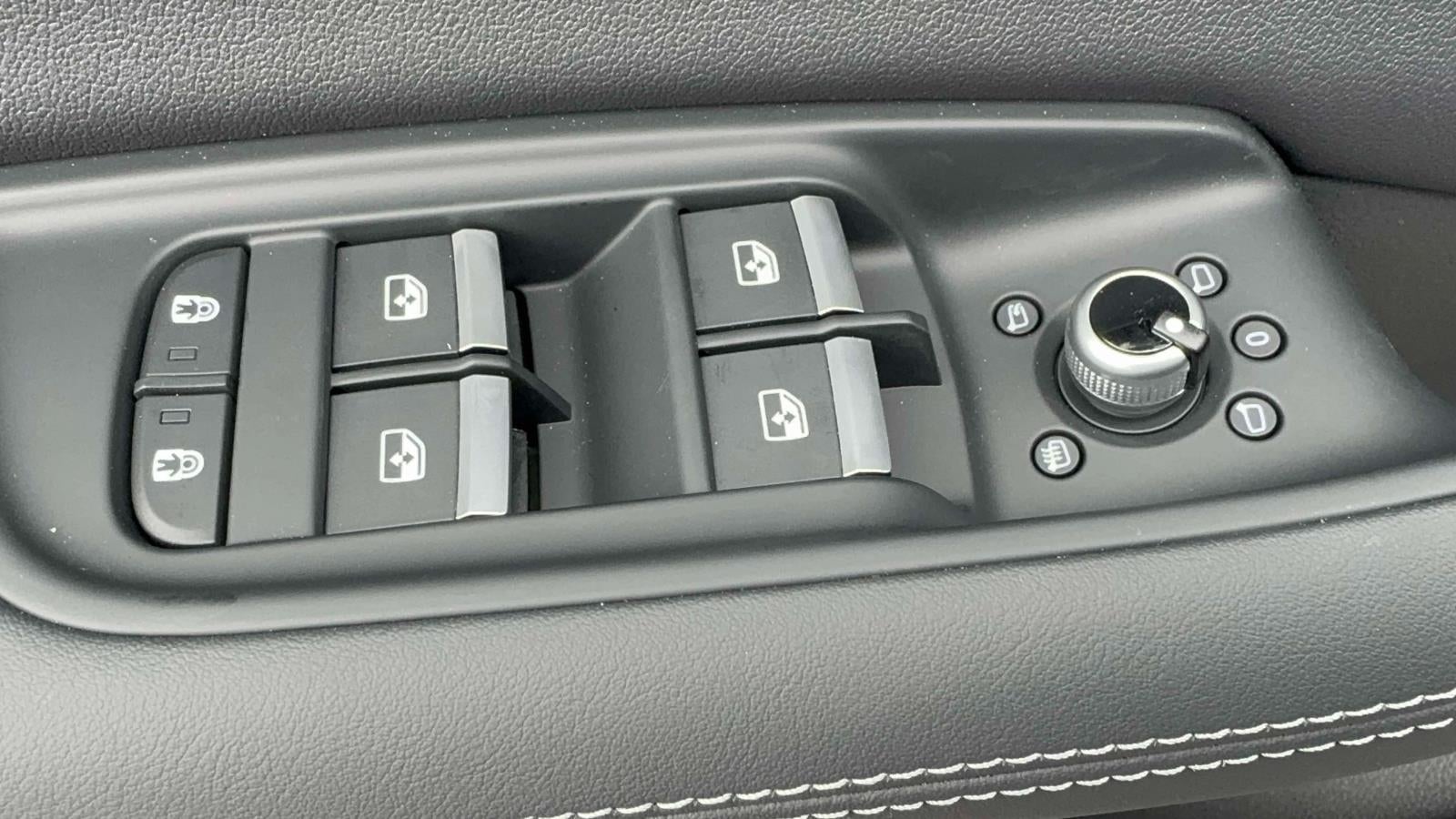 2026 Audi Q7 Premium Plus