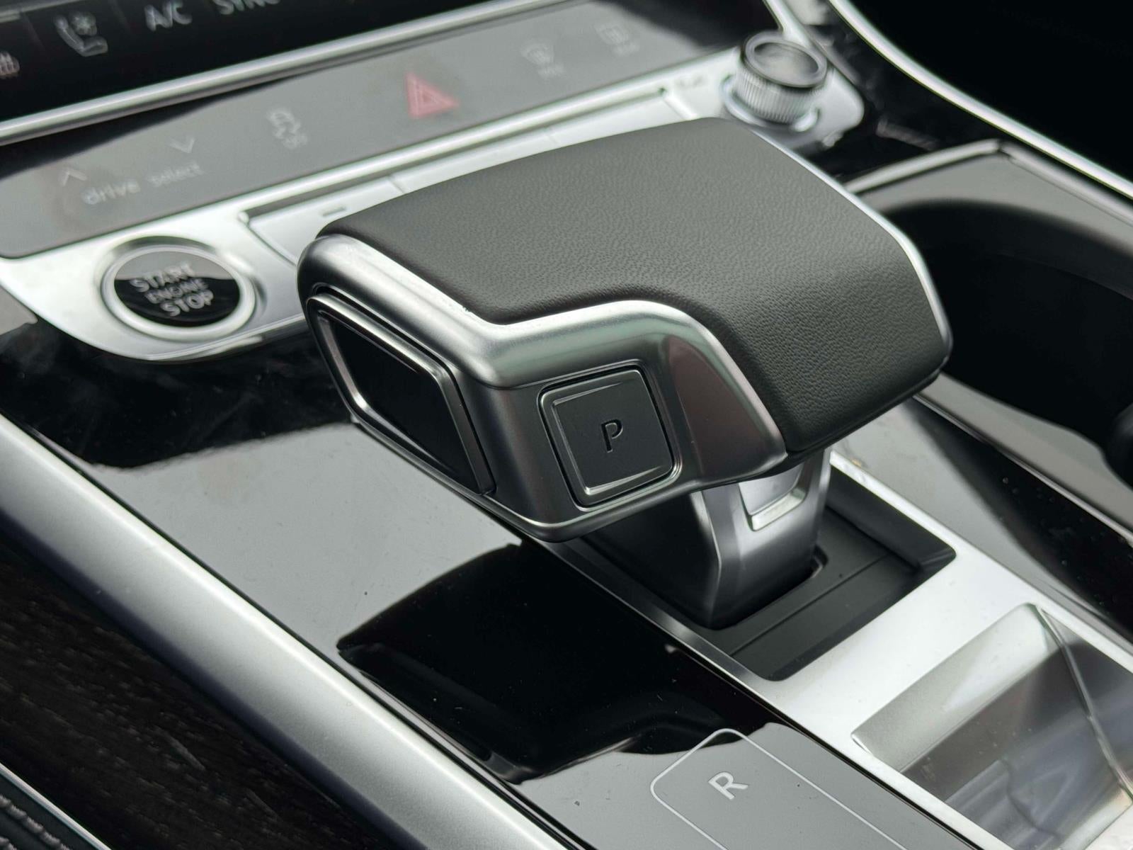 2026 Audi Q7 Premium Plus