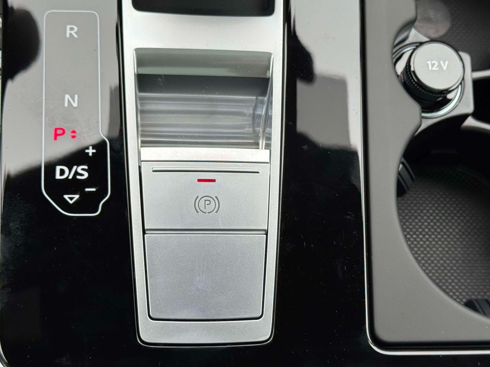 2026 Audi Q7 Premium Plus