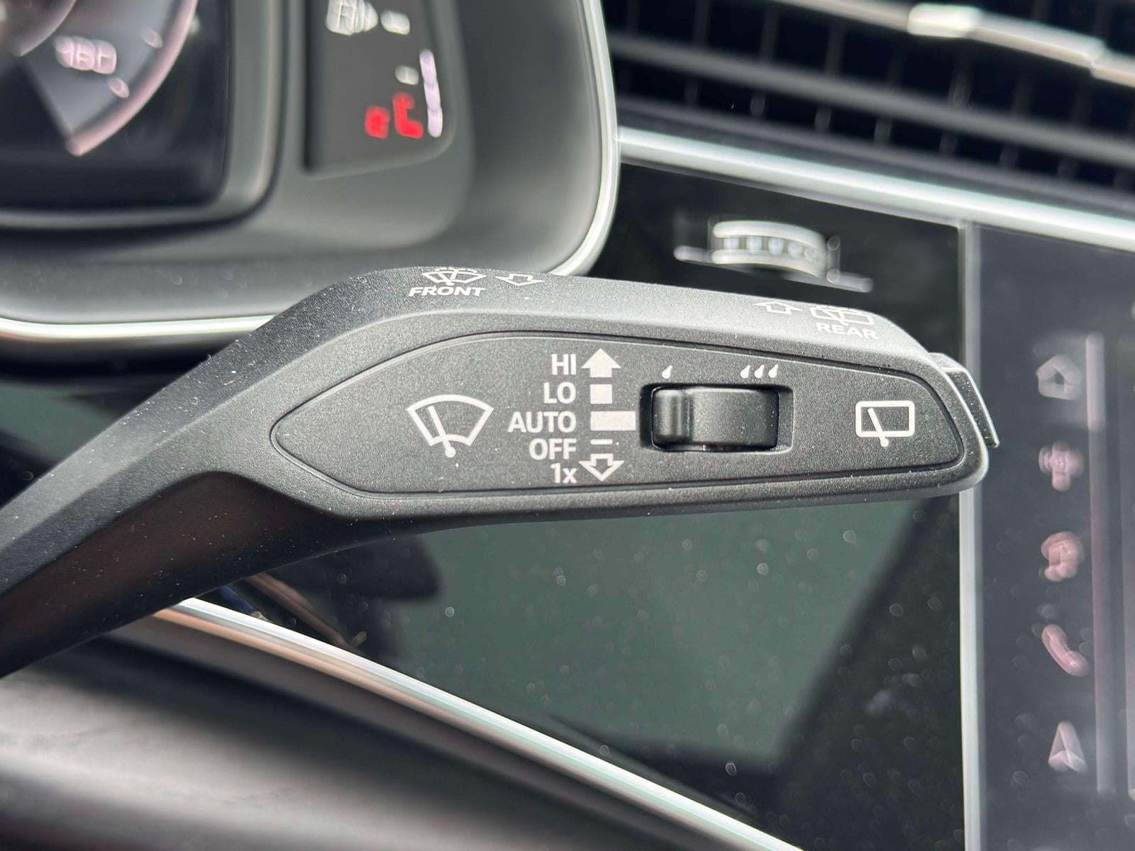 2026 Audi Q7 55 Premium Plus