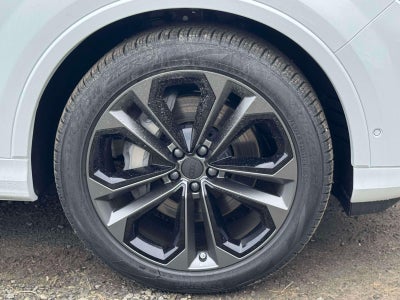 2026 Audi Q7 55 Premium Plus
