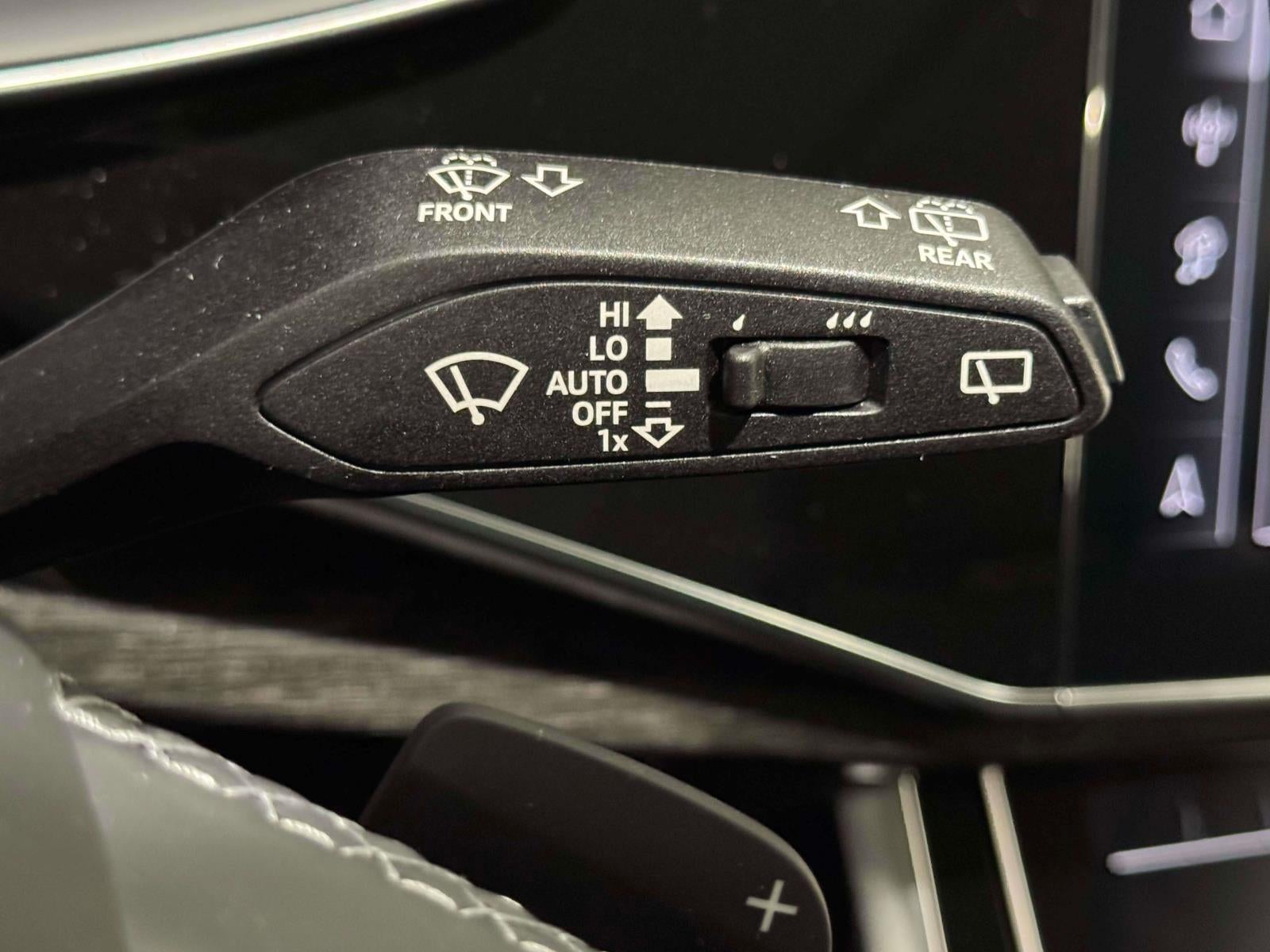 2026 Audi Q7 55 Premium Plus