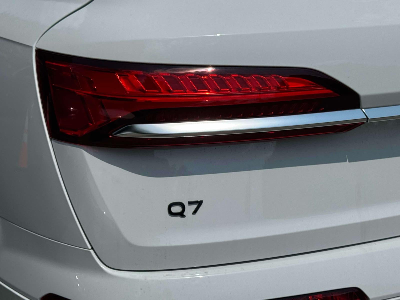 2025 Audi Q7 Premium Plus 55 TFSI quattro