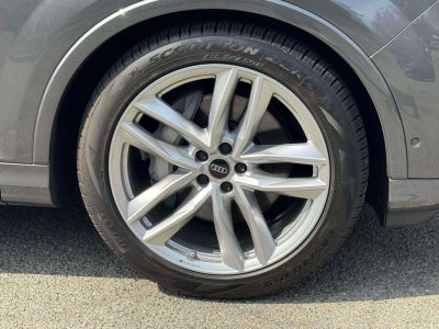 2025 Audi Q7 55 Premium Plus
