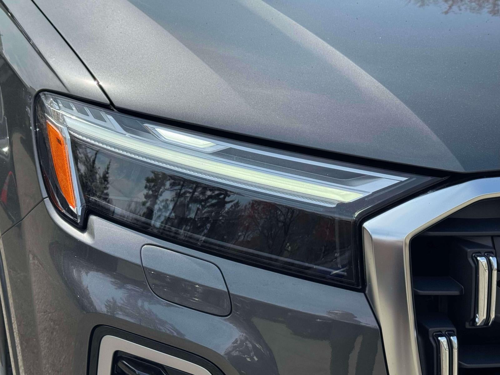 2025 Audi Q7 55 Premium Plus