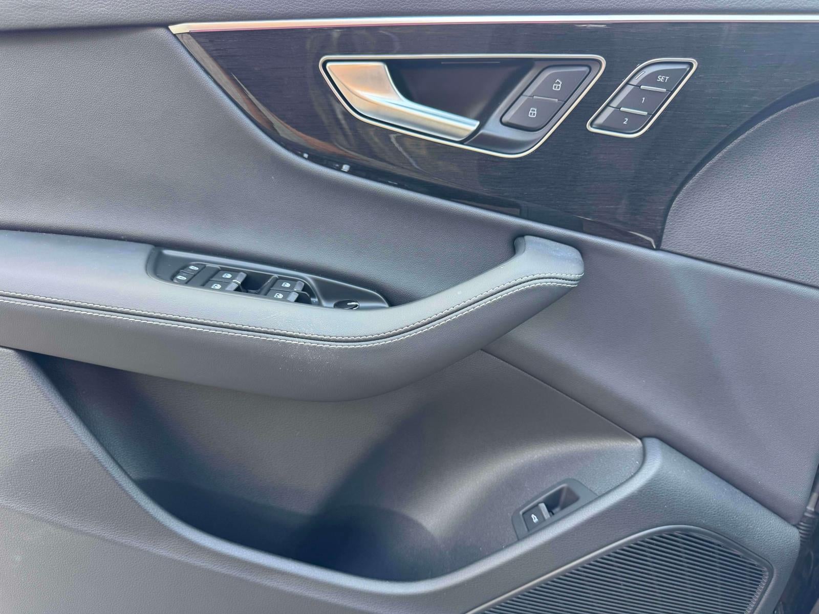 2026 Audi Q7 Premium Plus 55 quattro *Ltd Avail*