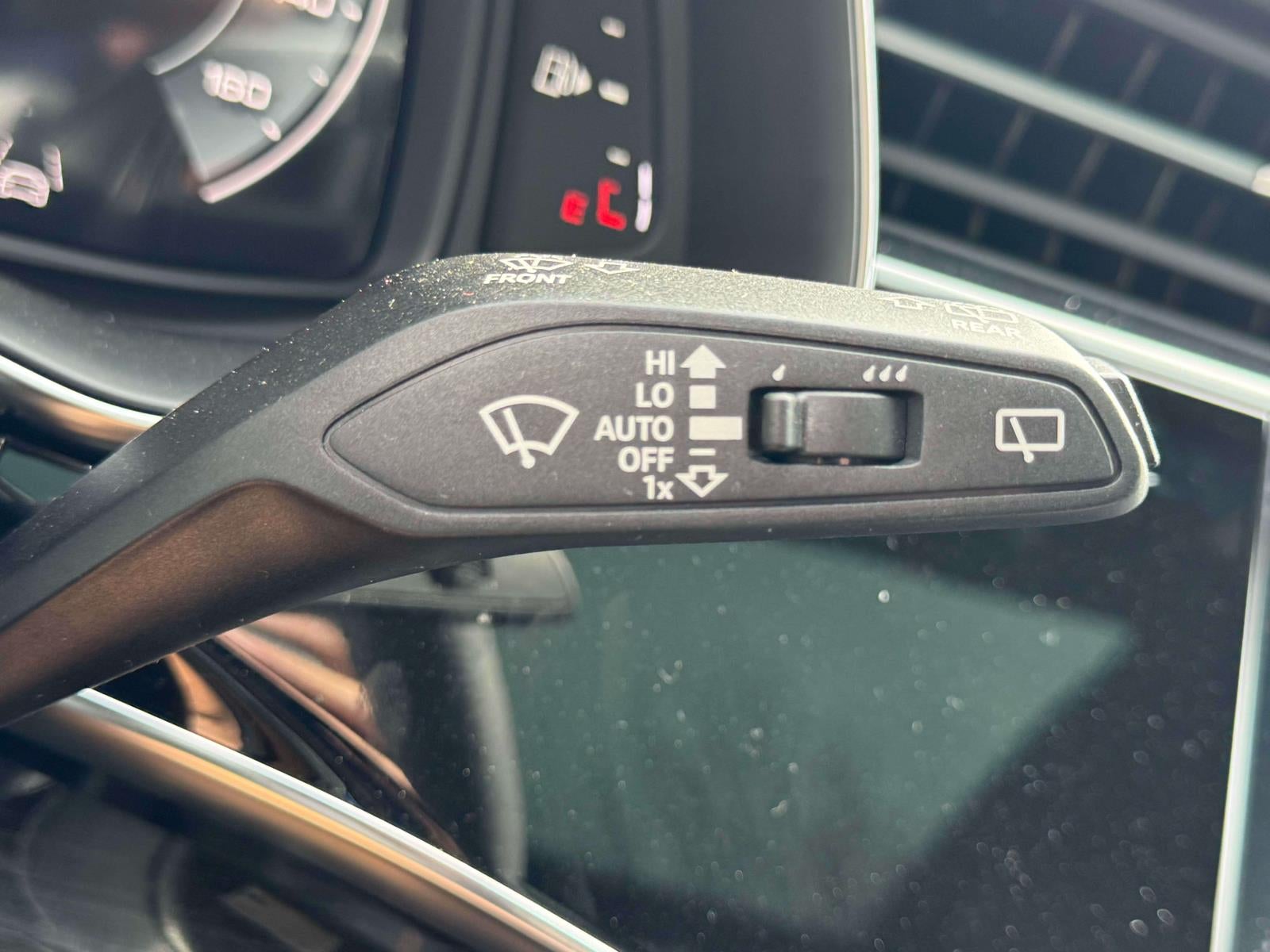 2026 Audi Q7 55 Premium Plus