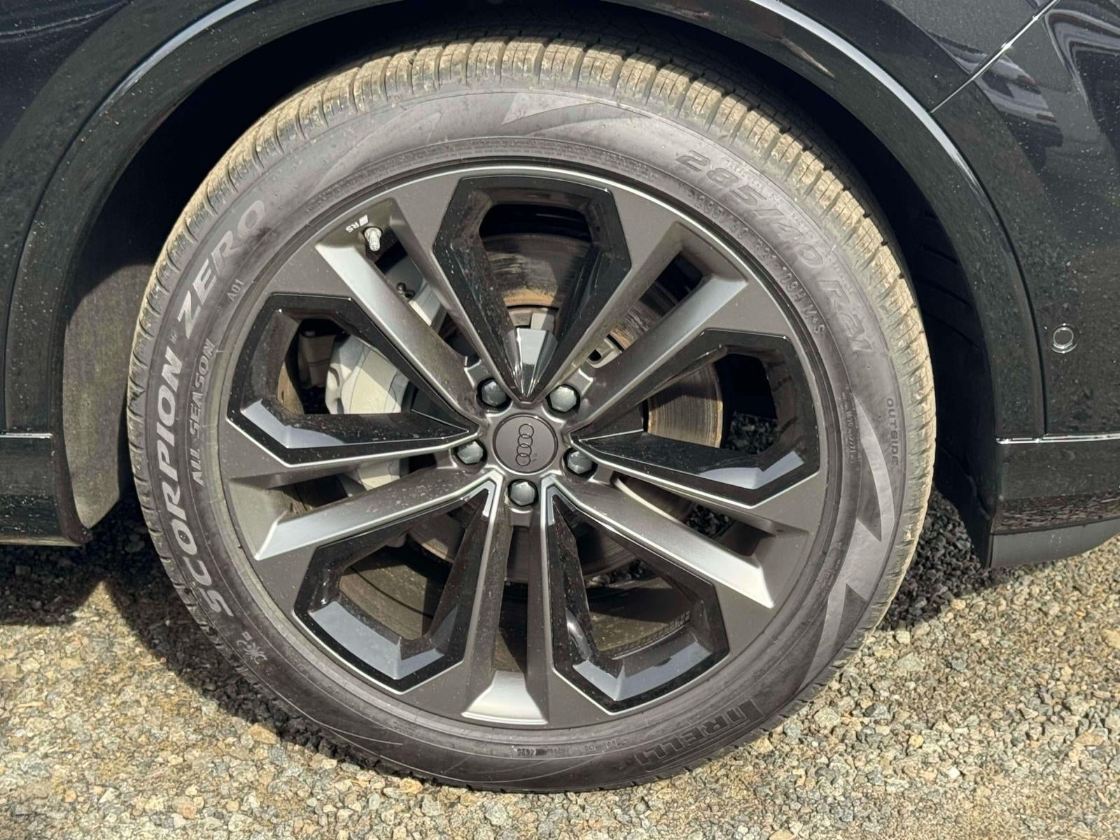 2026 Audi Q7 55 Premium Plus