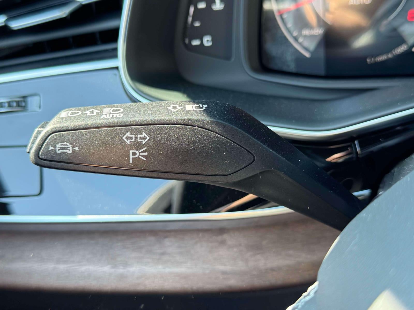 2026 Audi Q7 55 Premium Plus