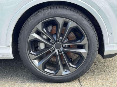 2026 Audi Q7 55 Premium Plus