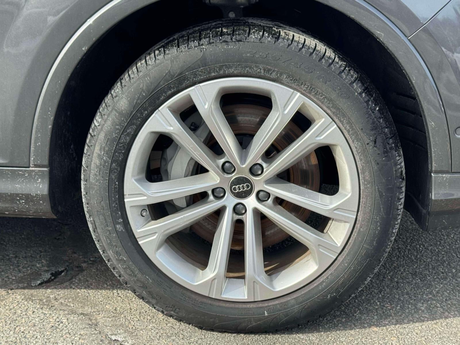 2025 Audi Q7 55 Premium Plus