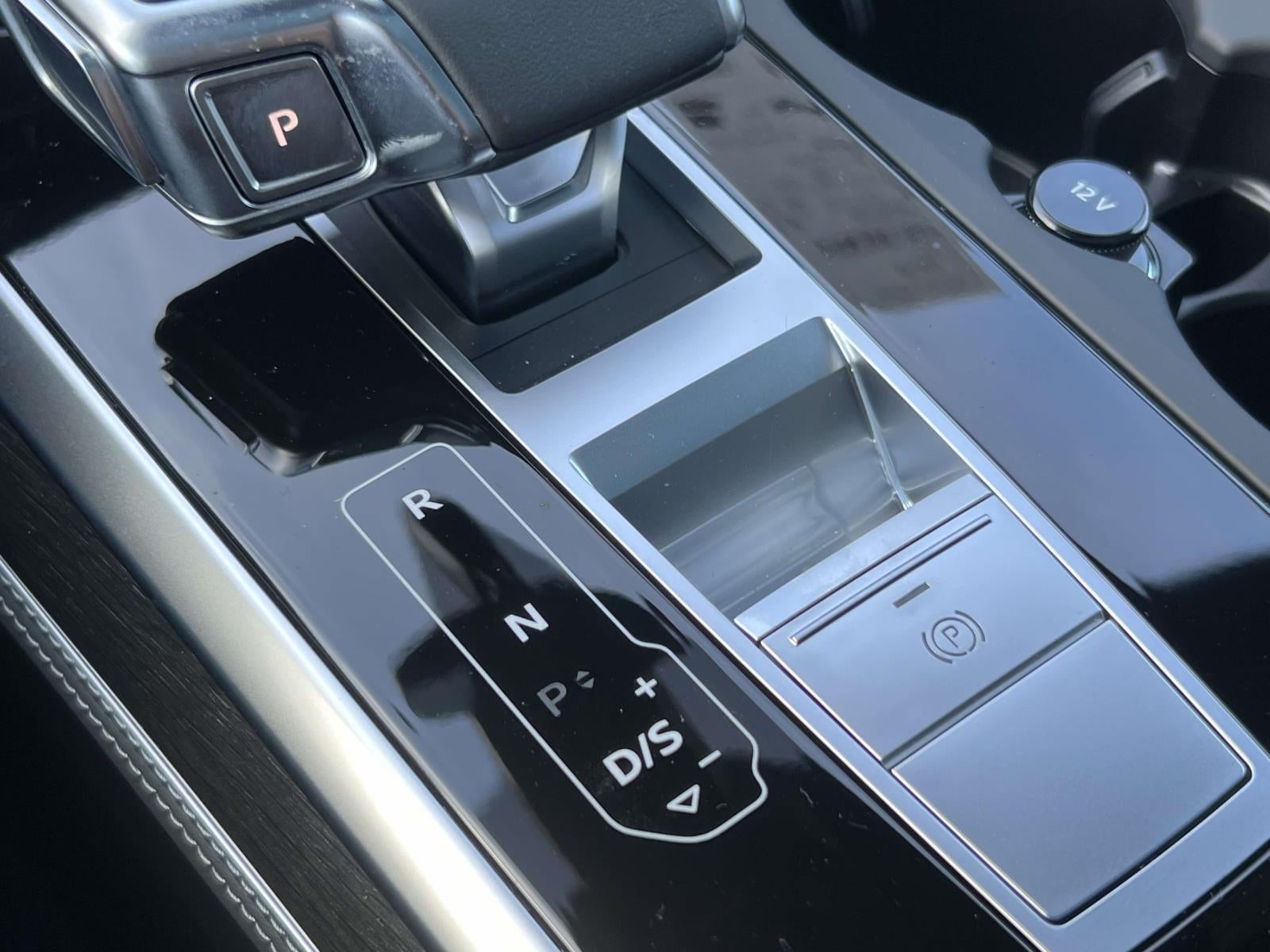 2026 Audi Q7 55 Premium Plus