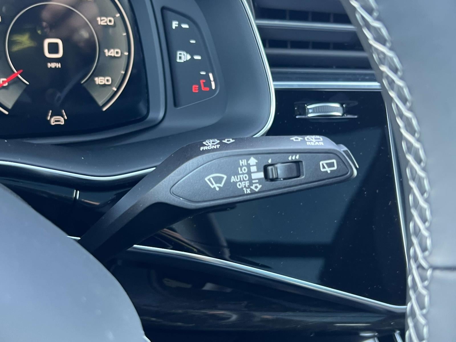 2026 Audi Q7 55 Premium Plus