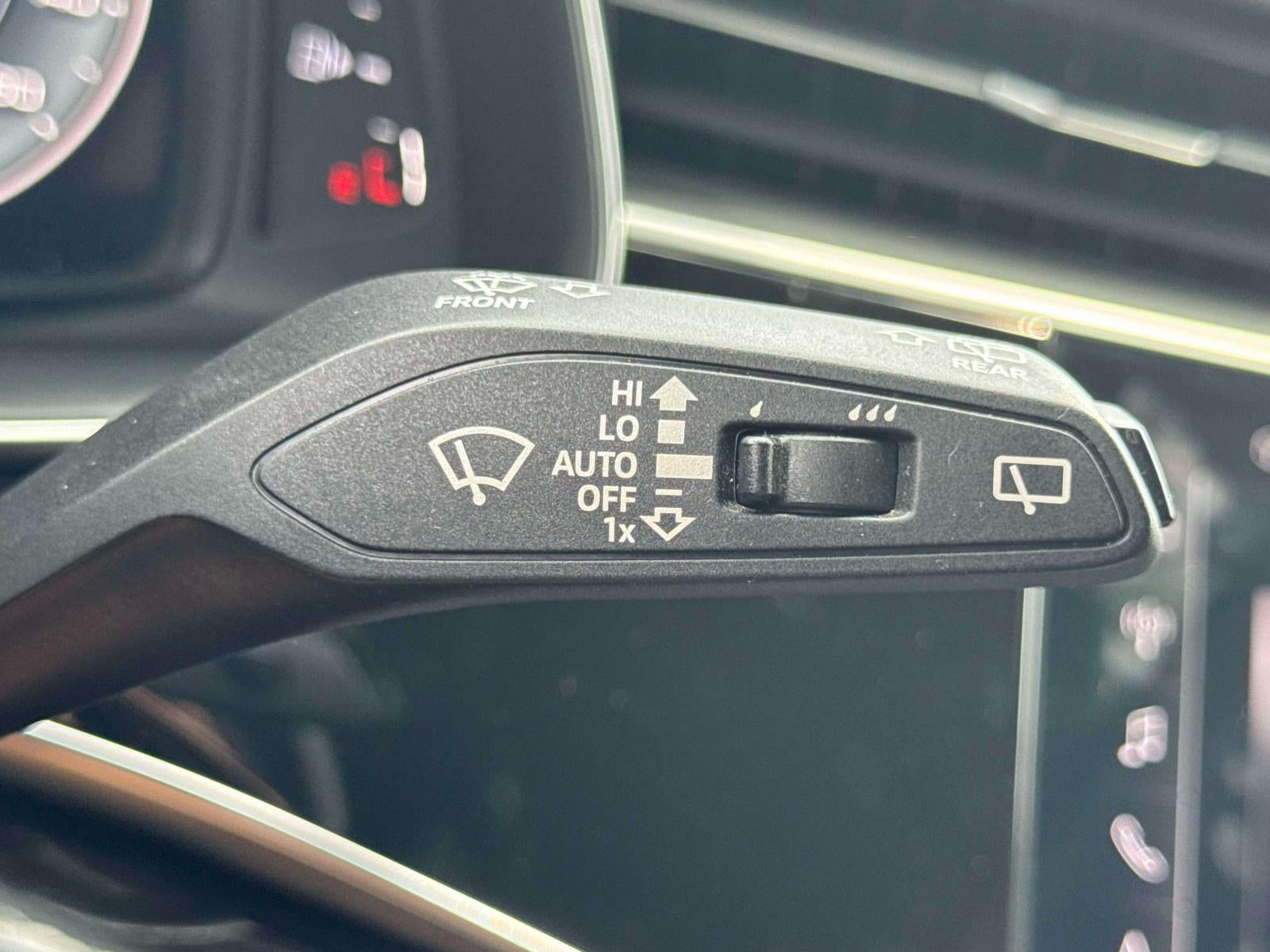 2022 Audi Q7 Premium Plus 55 TFSI quattro