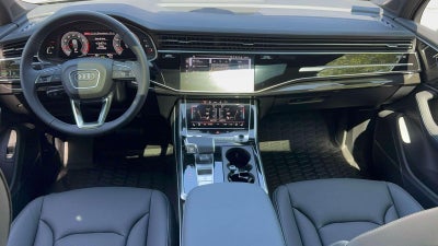 2026 Audi Q7 55 Premium