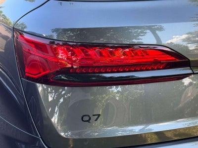 2026 Audi Q7 55 Premium