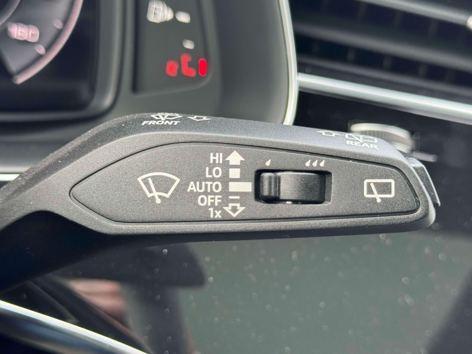 2026 Audi Q7 55 Premium Plus