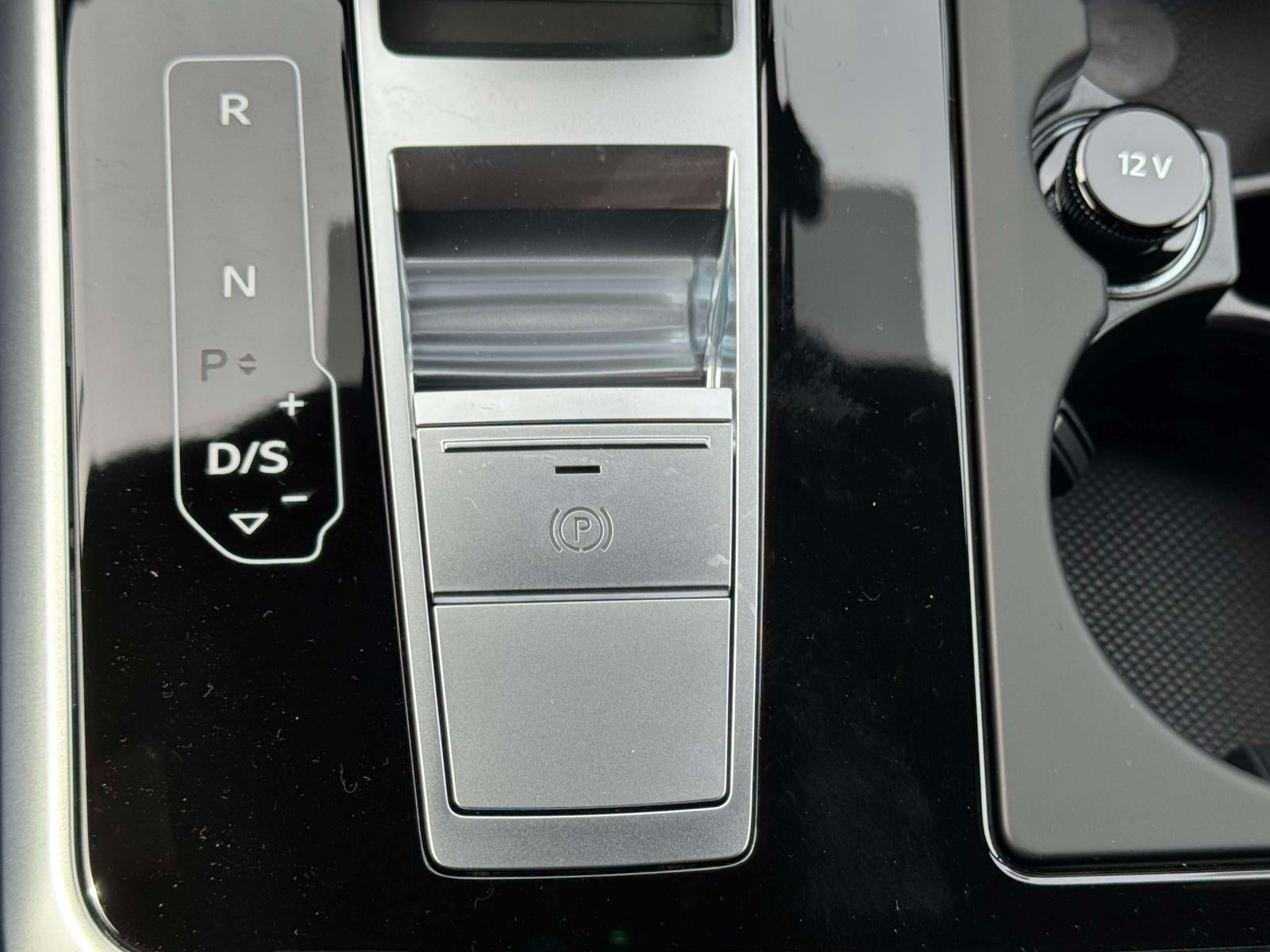 2026 Audi Q7 55 Premium Plus