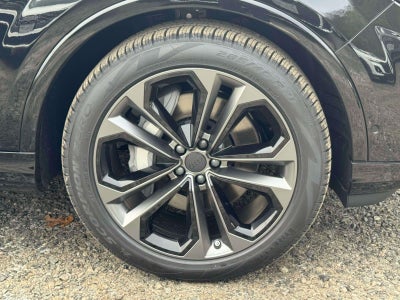 2026 Audi Q7 55 Premium Plus