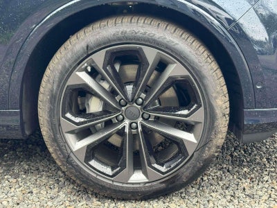 2026 Audi Q7 55 Premium Plus