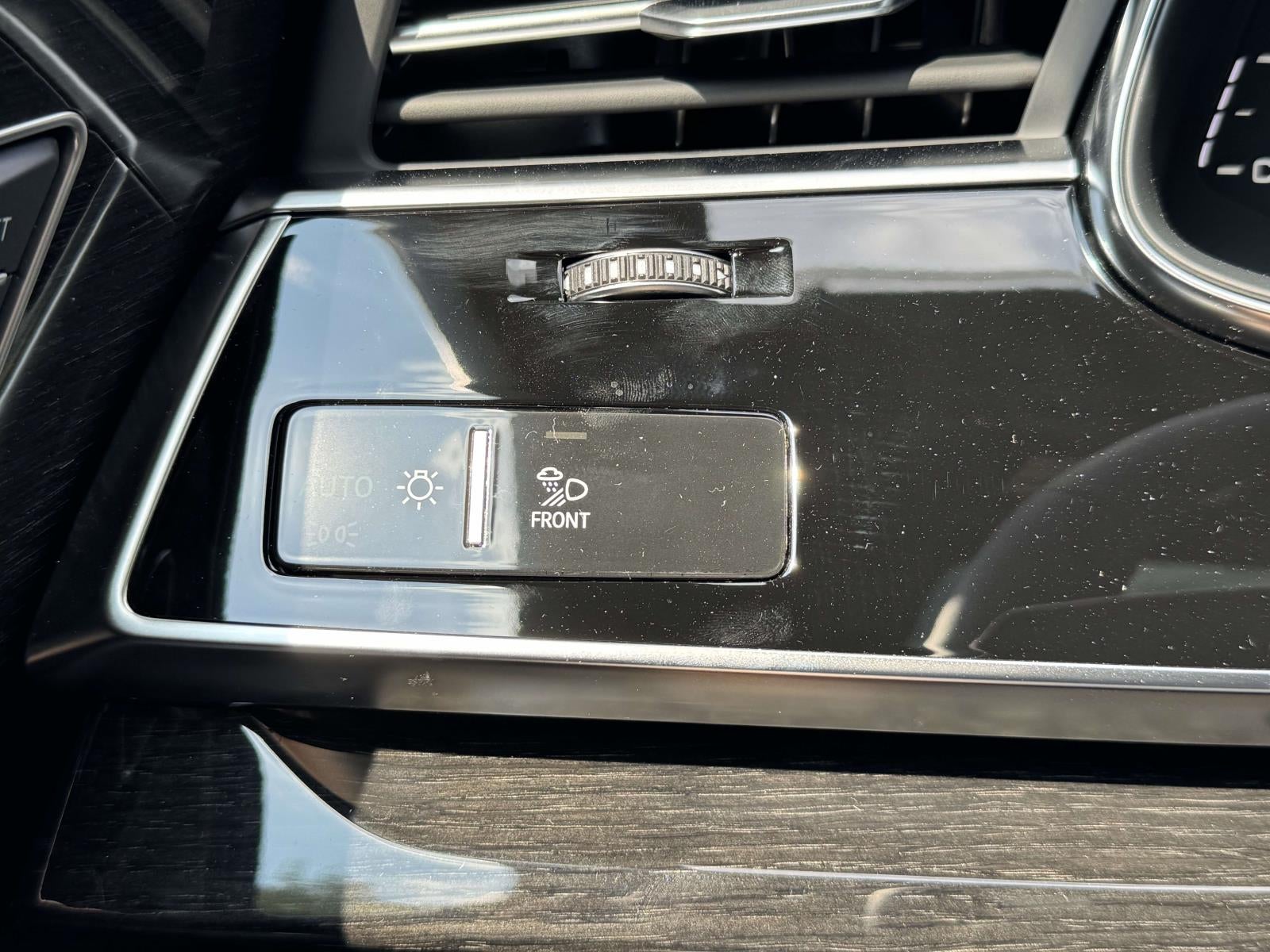 2026 Audi Q7 55 Premium