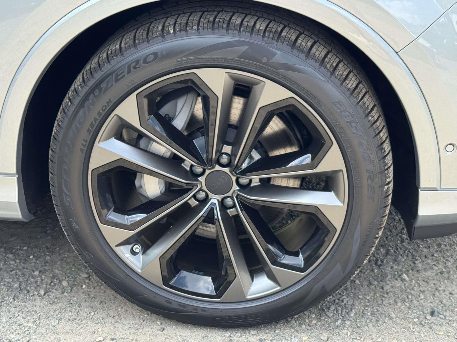 2026 Audi Q7 55 Premium