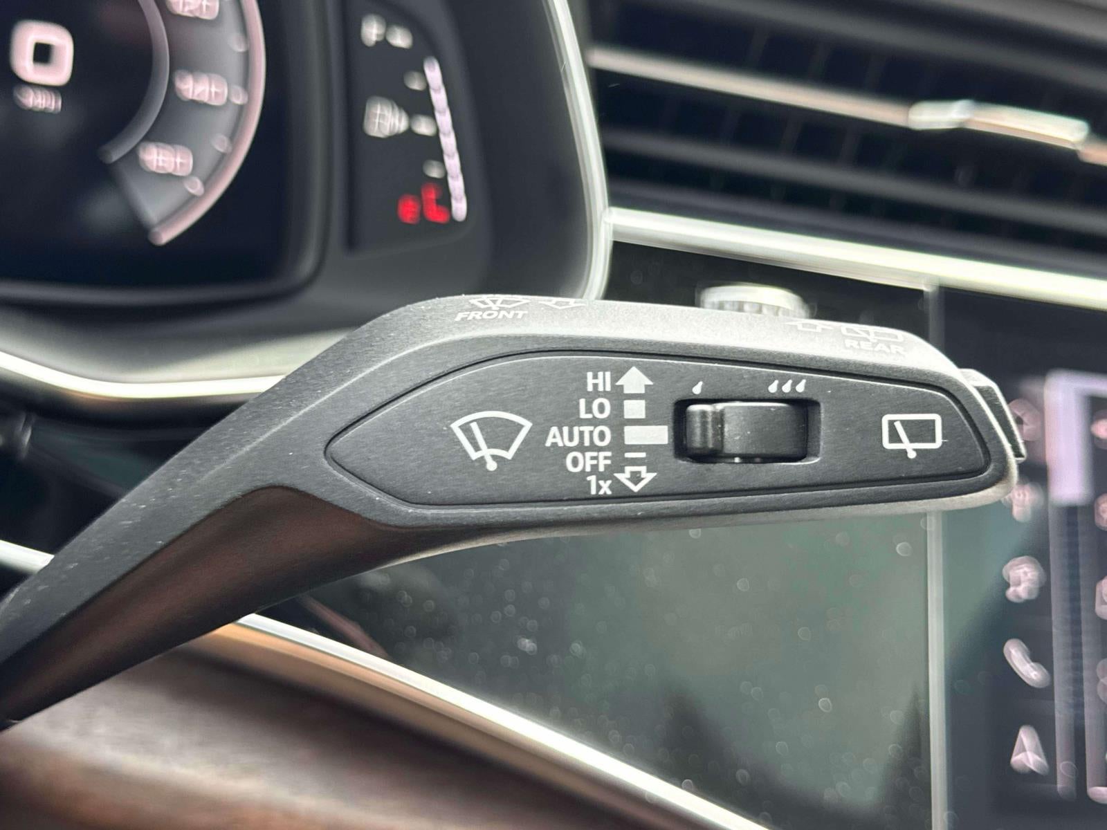 2026 Audi Q7 55 Prestige