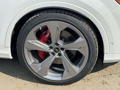 2026 Audi Q7 55 Premium