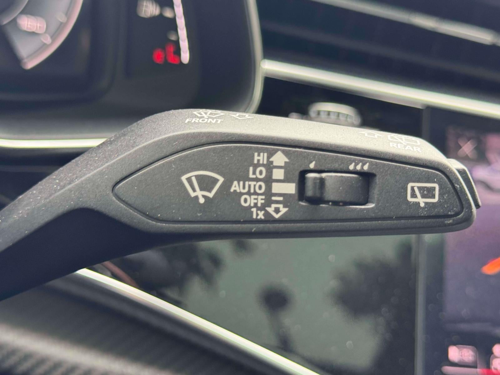 2026 Audi Q7 55 Premium