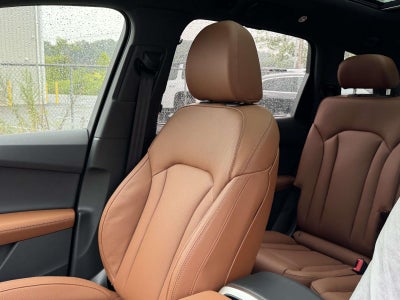 2026 Audi Q7 55 Premium