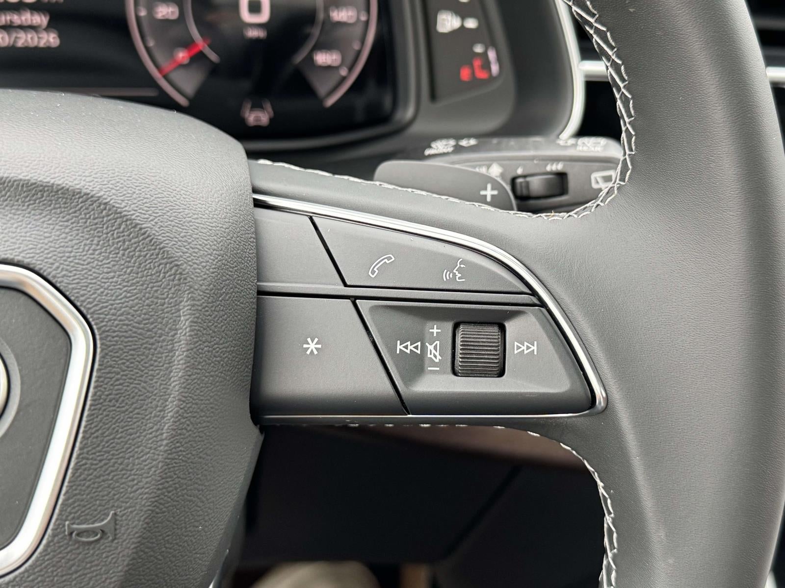 2026 Audi Q7 55 Premium