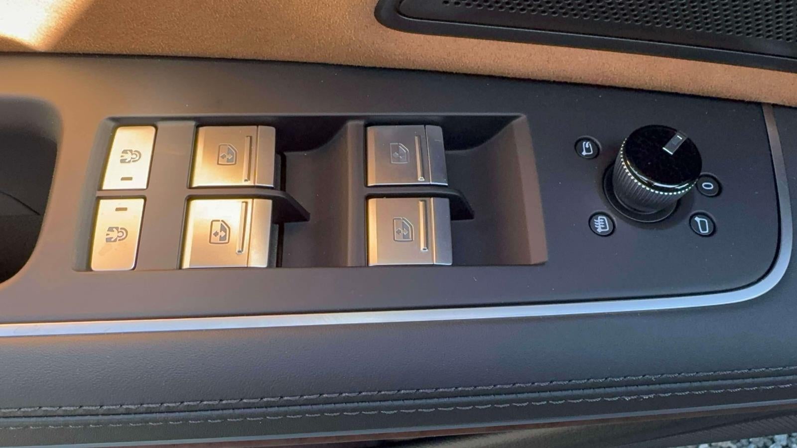 2027 Audi A8 L 55