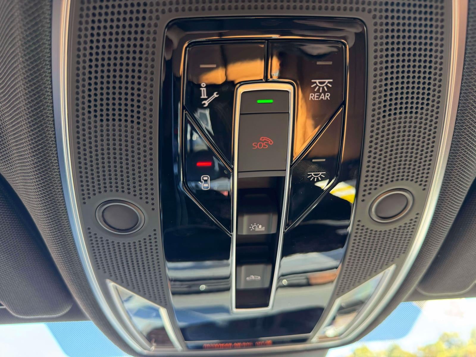 2027 Audi A8 L 55
