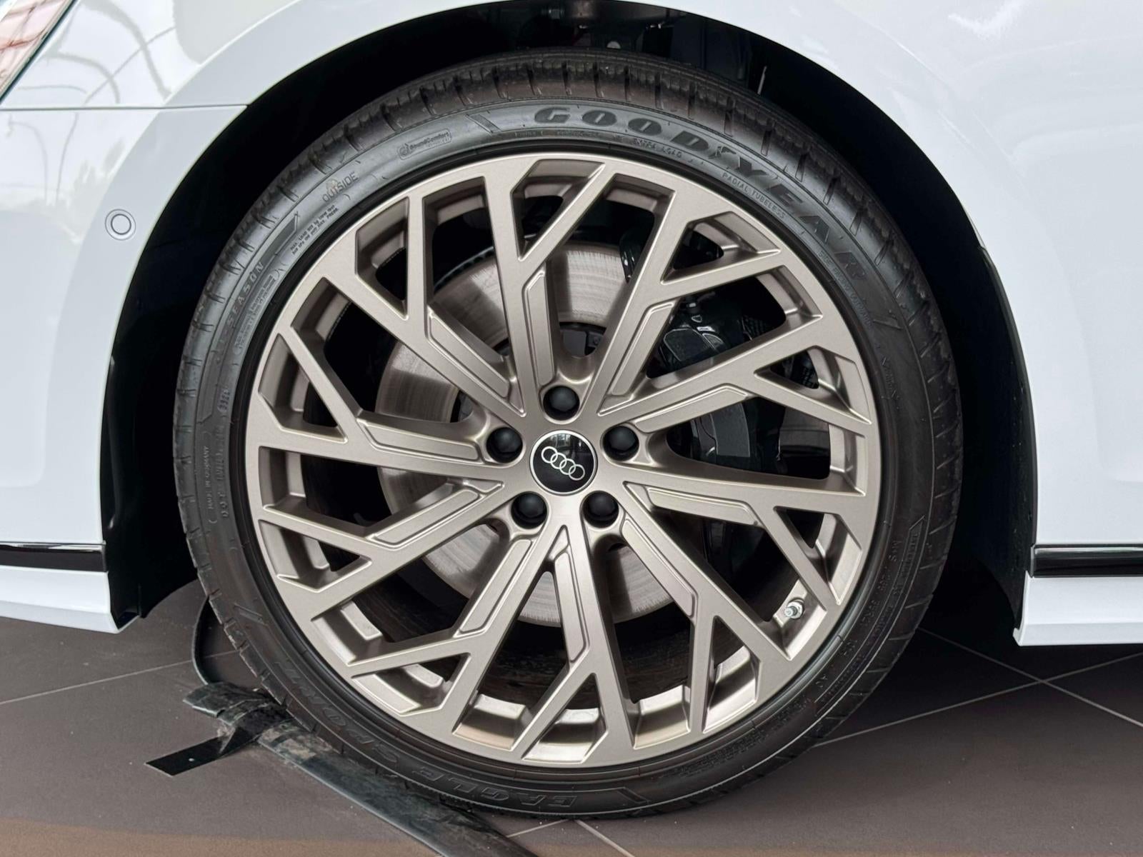 2026 Audi A8 L 55