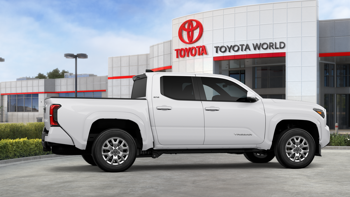 2026 Toyota Tacoma 2WD SR5