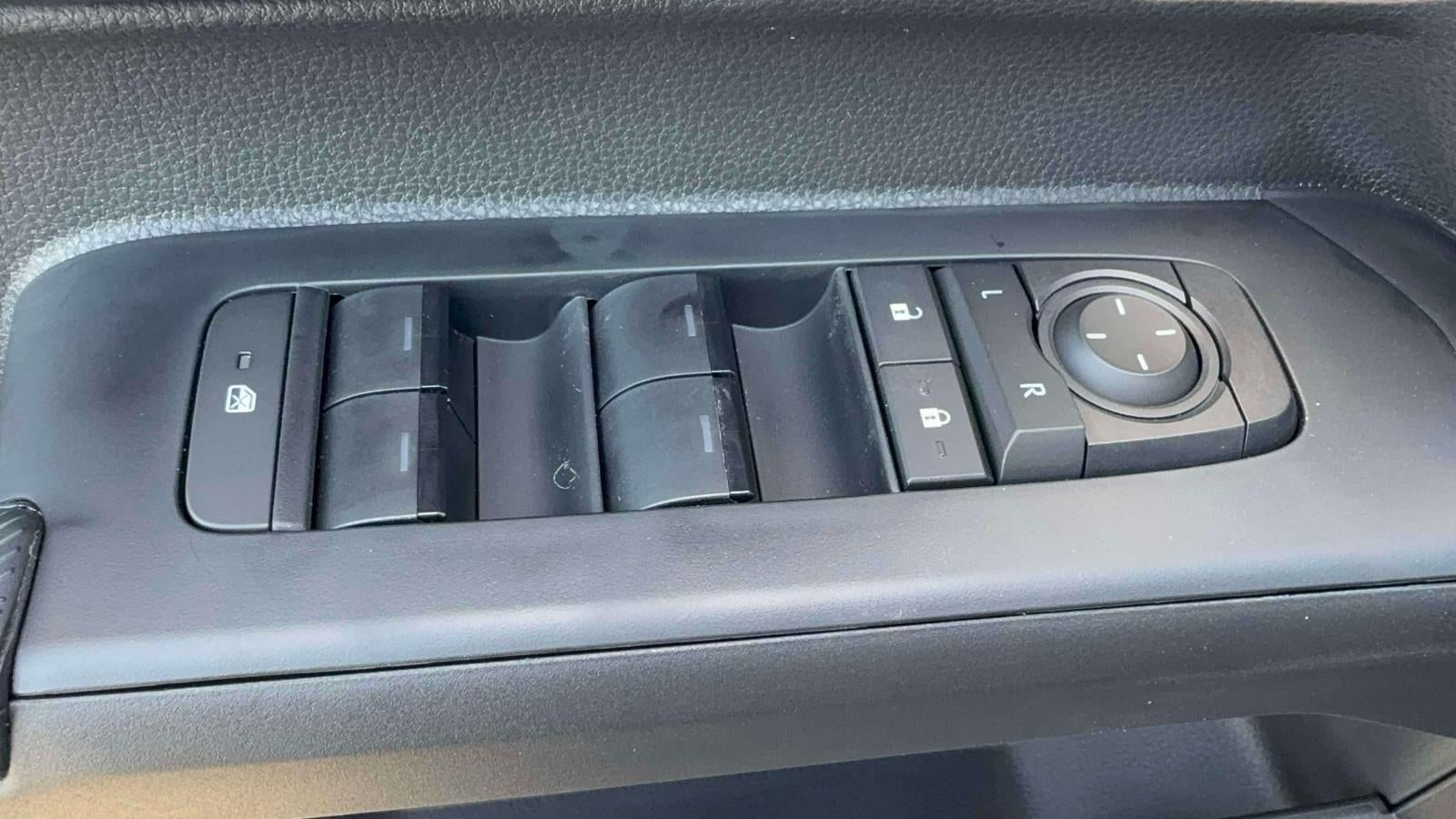 2026 Toyota Tacoma 4WD SR5