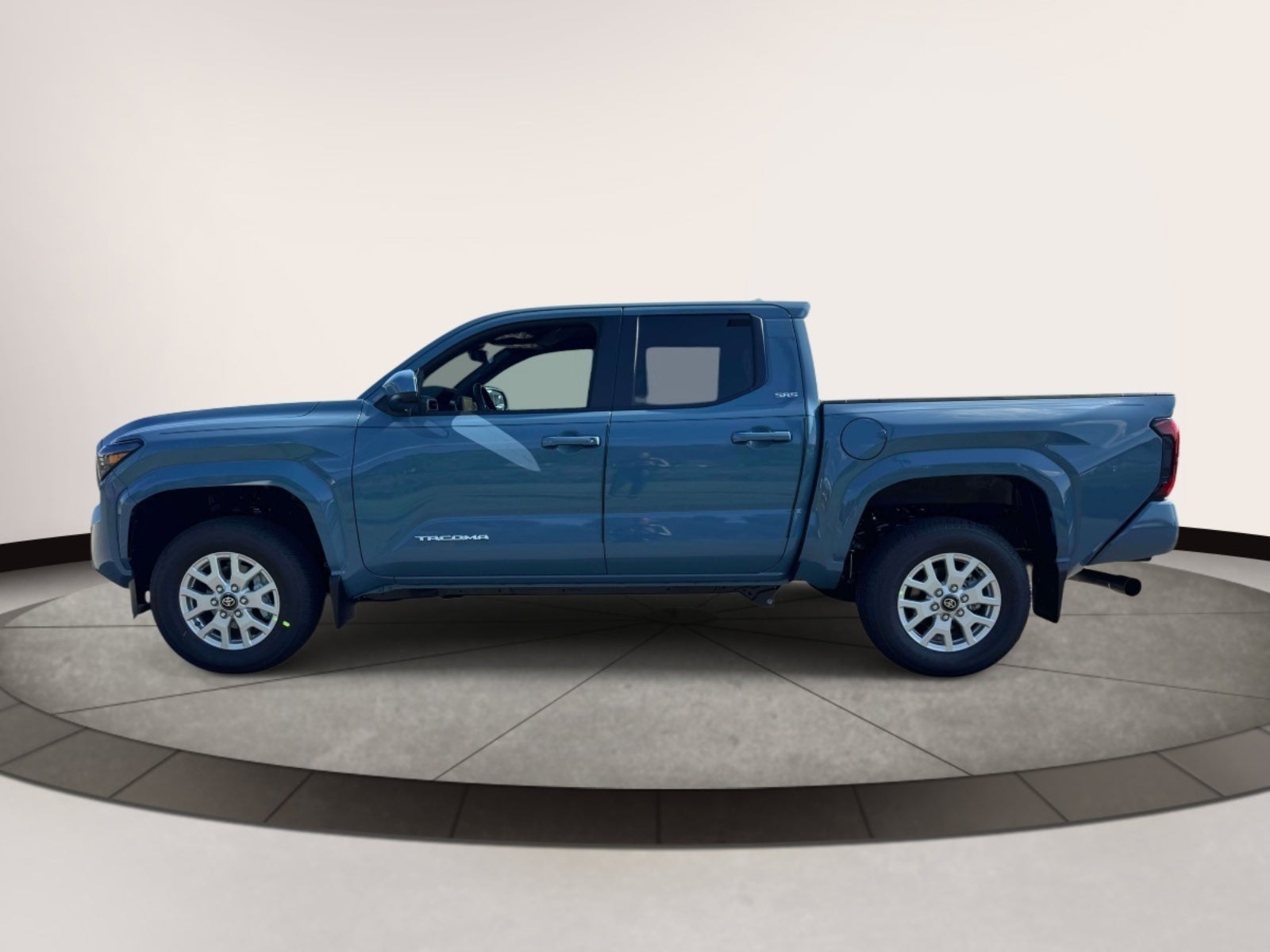 2026 Toyota Tacoma 4WD SR5