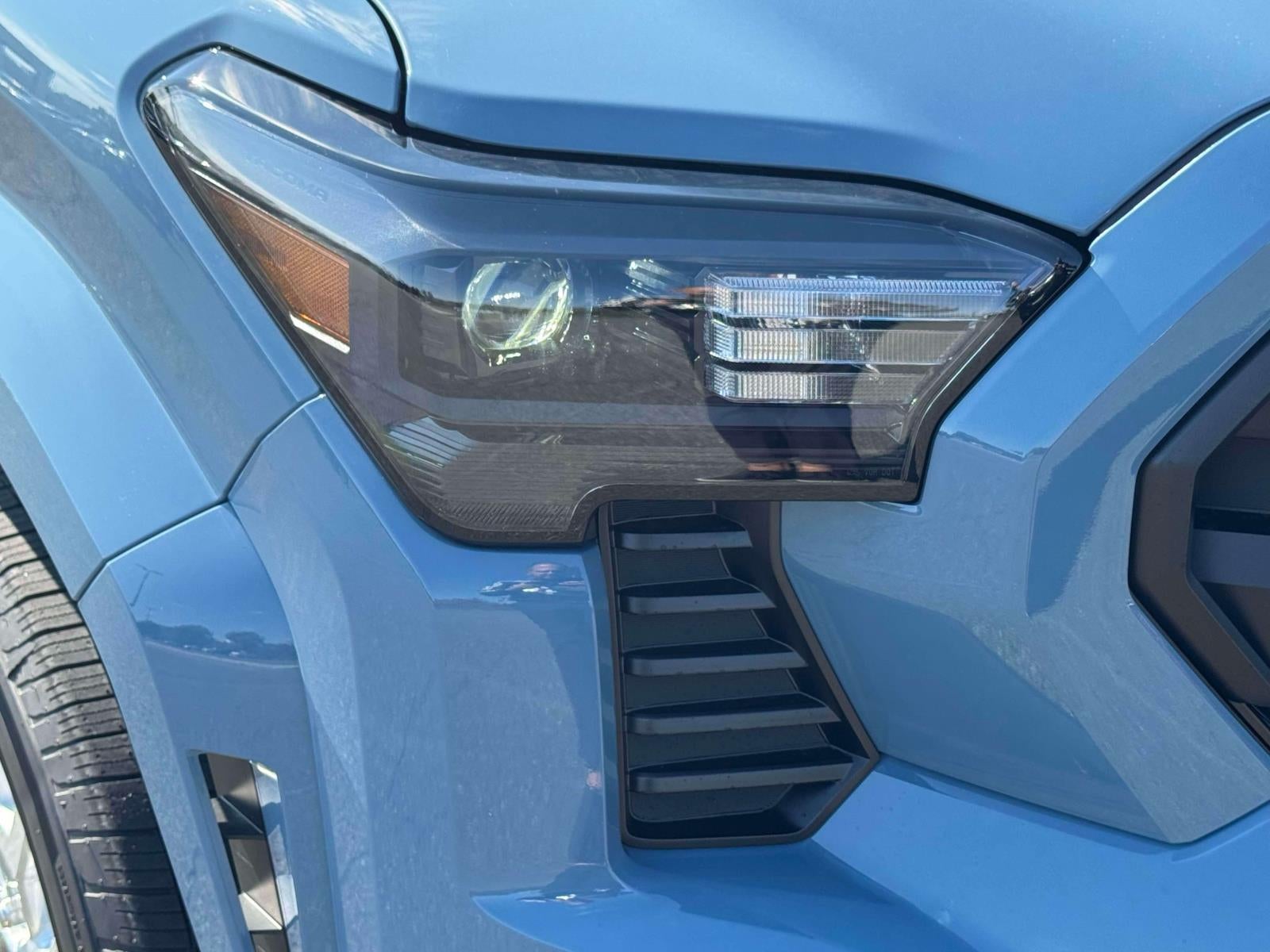 2026 Toyota Tacoma 4WD SR5