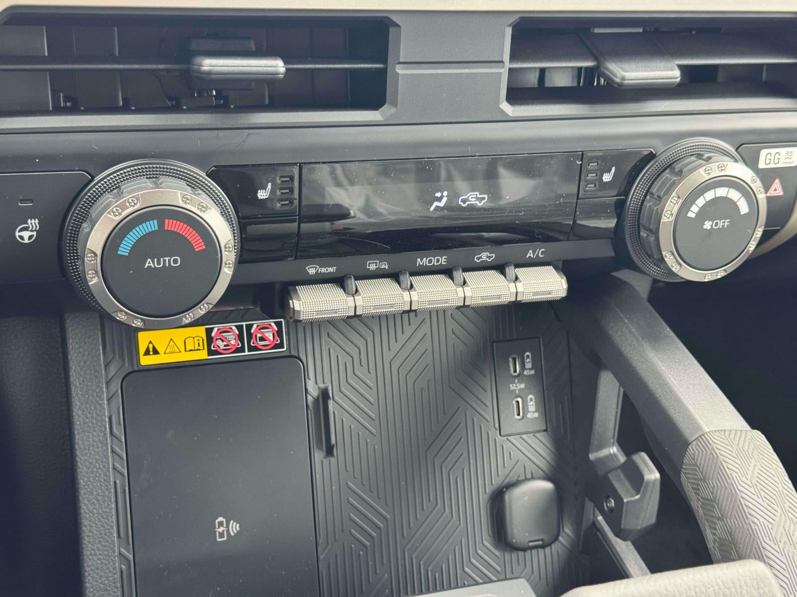 2026 Toyota Tacoma 4WD SR5