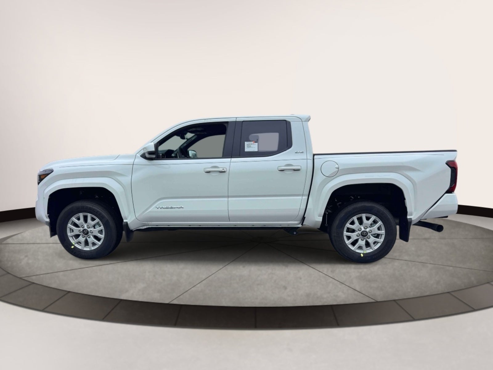 2026 Toyota Tacoma 4WD SR5