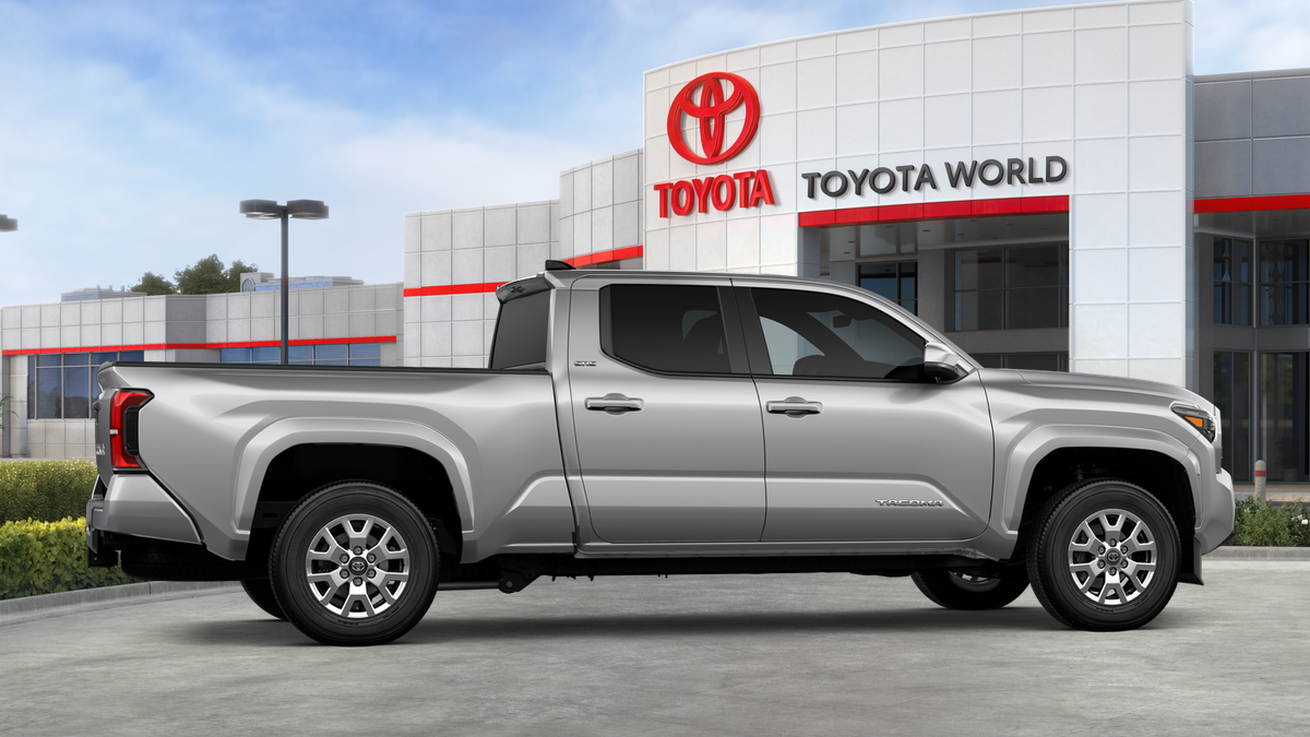 2026 Toyota Tacoma 4WD SR5