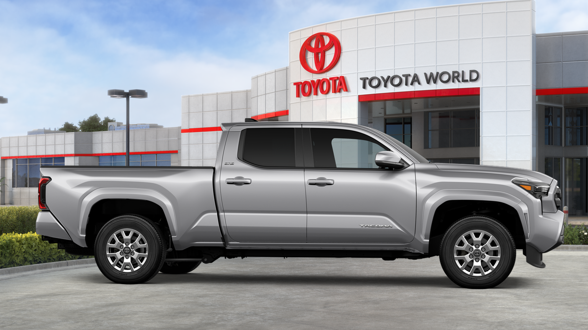 2026 Toyota Tacoma 4WD SR5