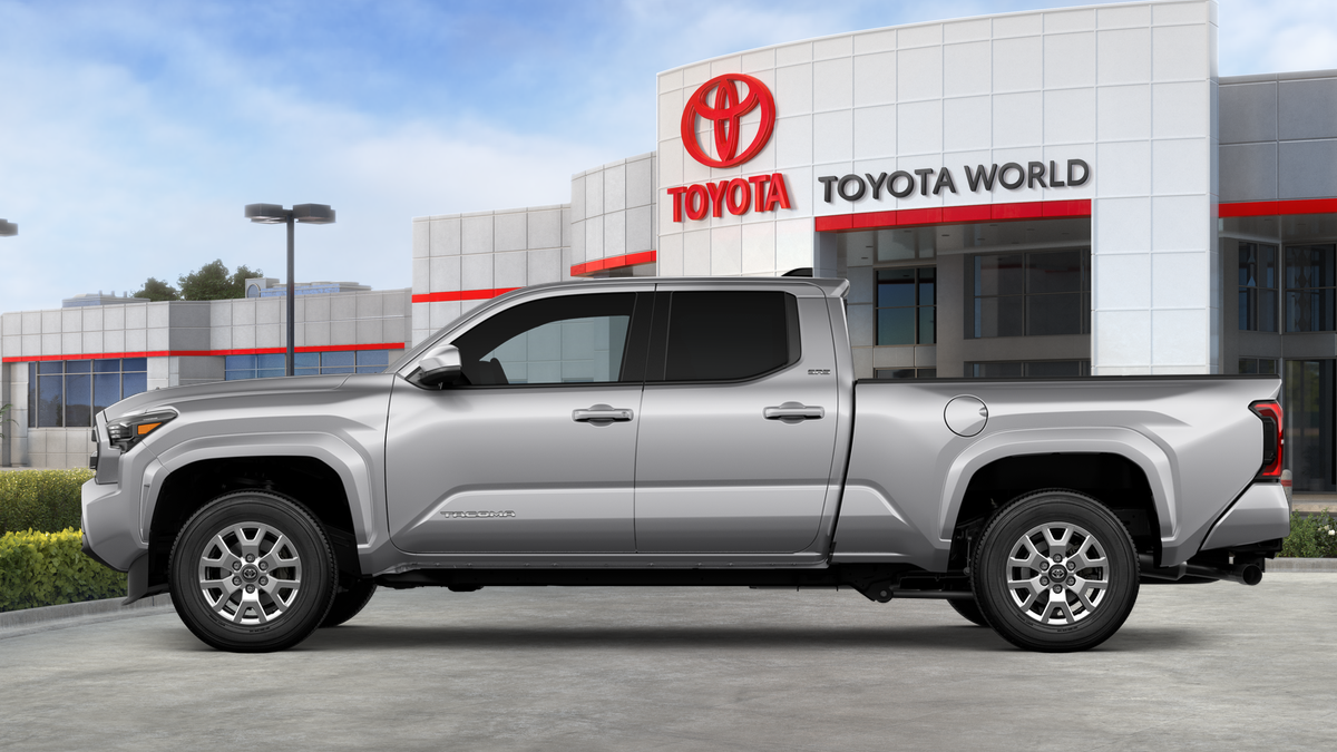 2026 Toyota Tacoma 4WD SR5